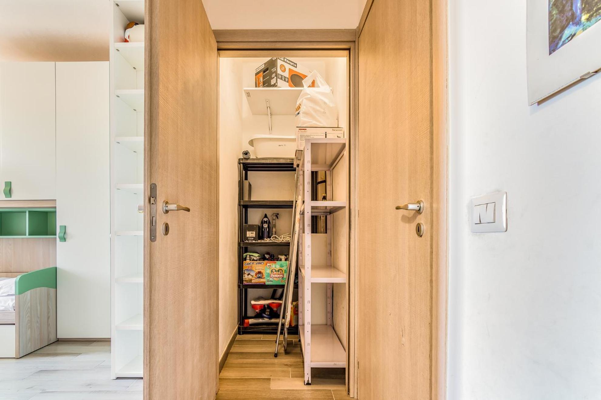 Apartamento Naba Flat Full Wi-fi New- Via Meda Milán